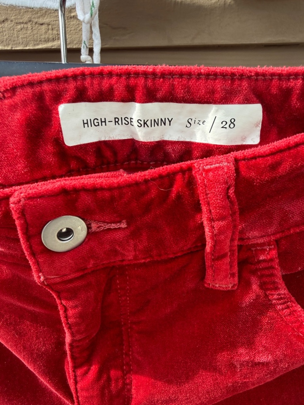 Anthropologie "Pilcro&the Letterpress Red Velvet Corduroy Jeans Sz 28